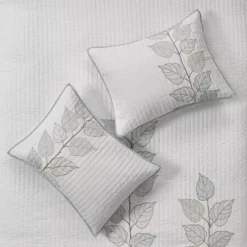 Madison Park Rochelle 6-piece Quilt Set With Shams And Throw Pillows -Bedding Shop 2581999 CC ALT2