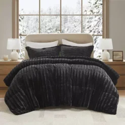 Madison Park Duke Faux Fur Comforter Set With Shams -Bedding Shop 2757999 Black