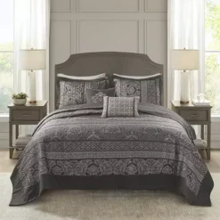 Madison Park Venetian 5-piece Jacquard Bedspread Set With Throw Pillows