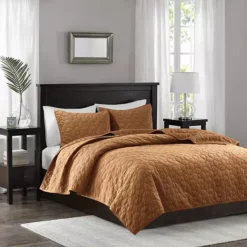 Madison Park Emery 3-Piece Velvet Quilt Set With Shams 22 Madison Park Emery 3-Piece Velvet Quilt Set With Shams -Bedding Shop 36002197 CC ALT6