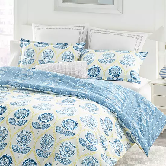 Laura Ashley Laura Ashley Stitched Vine European Sham Pair 2 Laura Ashley Laura Ashley Stitched Vine European Sham Pair - Image 2