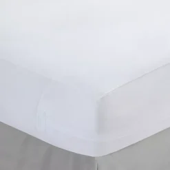 All-In-One Easy Care Mattress Protector With Bed Bug Blocker