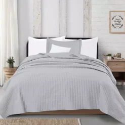Madelinen® Alicia Channel Stitch Quilt And Sham Set -Bedding Shop 4323900 Light Gray