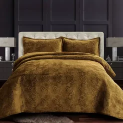 Tribeca Living Capri Medallion Velvet Oversized Quilt Set -Bedding Shop 4465947 Camel