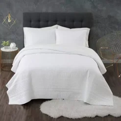 Truly Calm Quilt Set With Shams