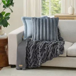 Bearpaw Claire Faux Fur Throw Blanket -Bedding Shop 52661077 CC ALT7