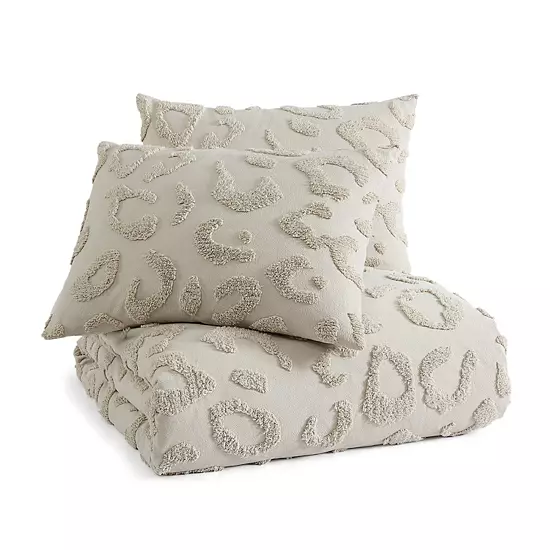 Peri Chenille Leopard Comforter Set & Shams 2 Peri Chenille Leopard Comforter Set & Shams - Image 2
