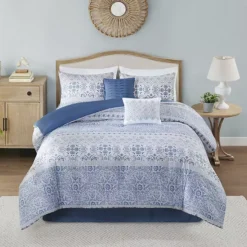 Madison Park Noa 6-Piece Comforter Set With Shams And Throw Pillows