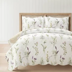 Lush Decor Watercolor Wildflower Scallop Edged Floral Quilt Set