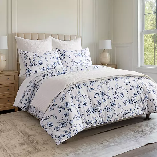 Draper James Davenport White Coverlet Or Sham 2 Draper James Davenport White Coverlet Or Sham - Image 2