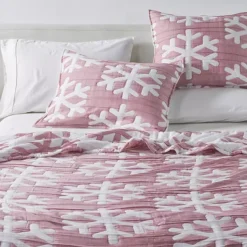 Madelinen Reversible Snowflake Matelassé Quilt Set With Shams -Bedding Shop 7182950 ALT5