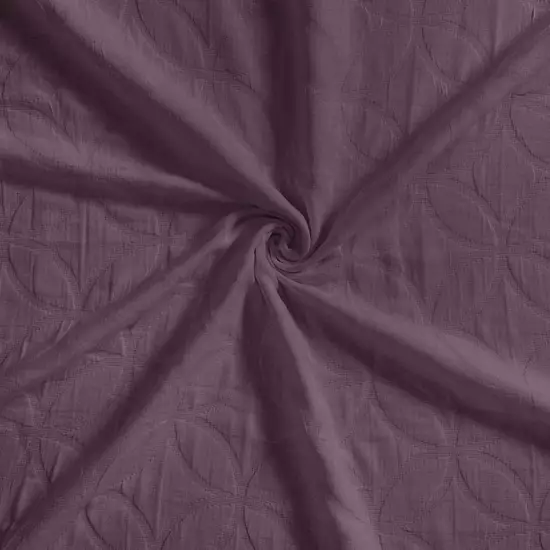 SUPERIOR Serenity Matelasse Weave Jacquard Celtic Circle Bedspread And Sham Set 9 SUPERIOR Serenity Matelasse Weave Jacquard Celtic Circle Bedspread And Sham Set - Image 9