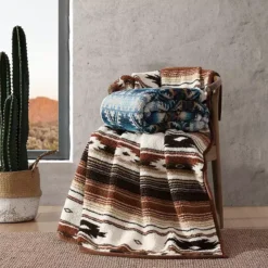 Wrangler Coyote Sands Print Throw Blanket -Bedding Shop 7379890 ALT4