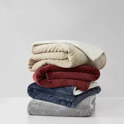 Truly Soft Basket Carved Faux Fur Throw Comforter -Bedding Shop 7381817 ALT3