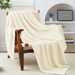 Unikome Ultra Soft Plush Lightweight Summer Blanket